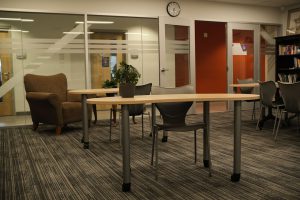 החשיבות של הנהלת שכר מדויקת – איך קרלוס ששון מייעץ לעסקים חכמים